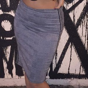 Plaid striped elastic long pencil tube skirt